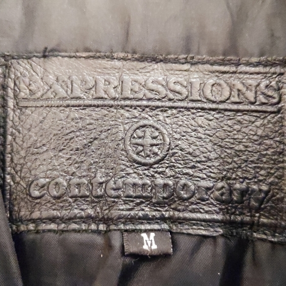 Men's Vintage Leather Jacket with adjustable Buckled Waist Tabs - Picture 12 of 15